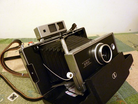 Read more about the article Others / Polaroid 250